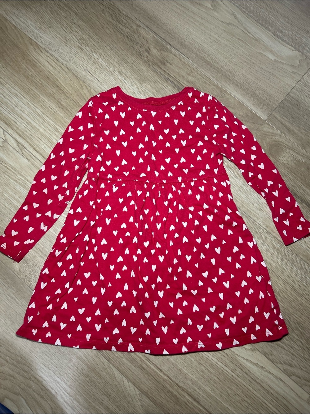 Old Navy Red Long-Sleeve Heart Print Casual Dress